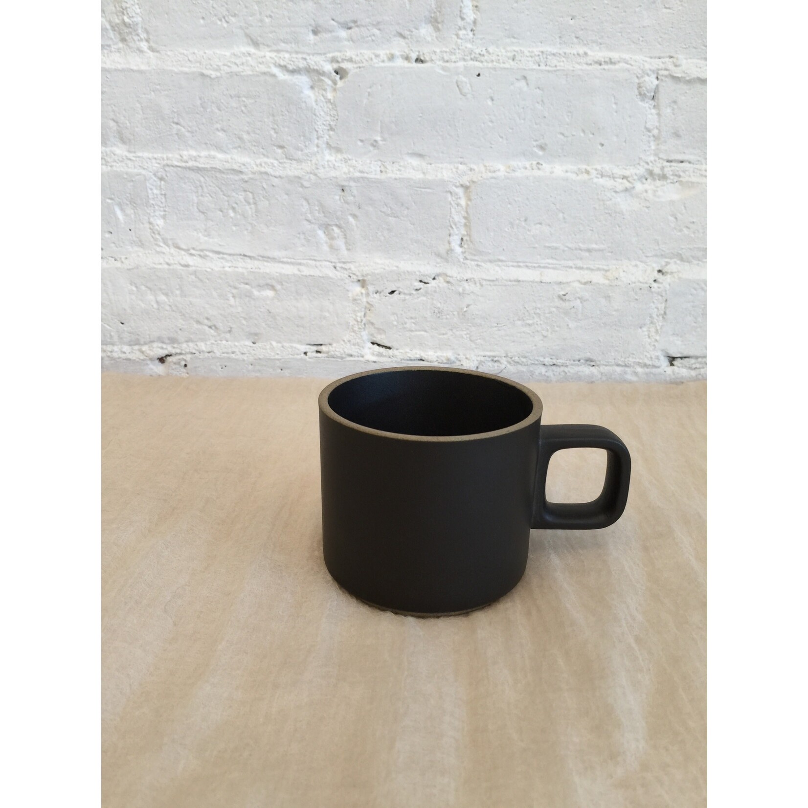 Hasami Porcelain Hasami Porcelain: Mug |