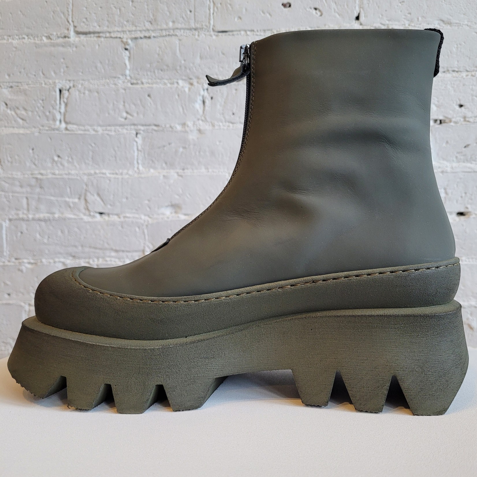 Lofina Lofina: Rubber Leather Zip Boot