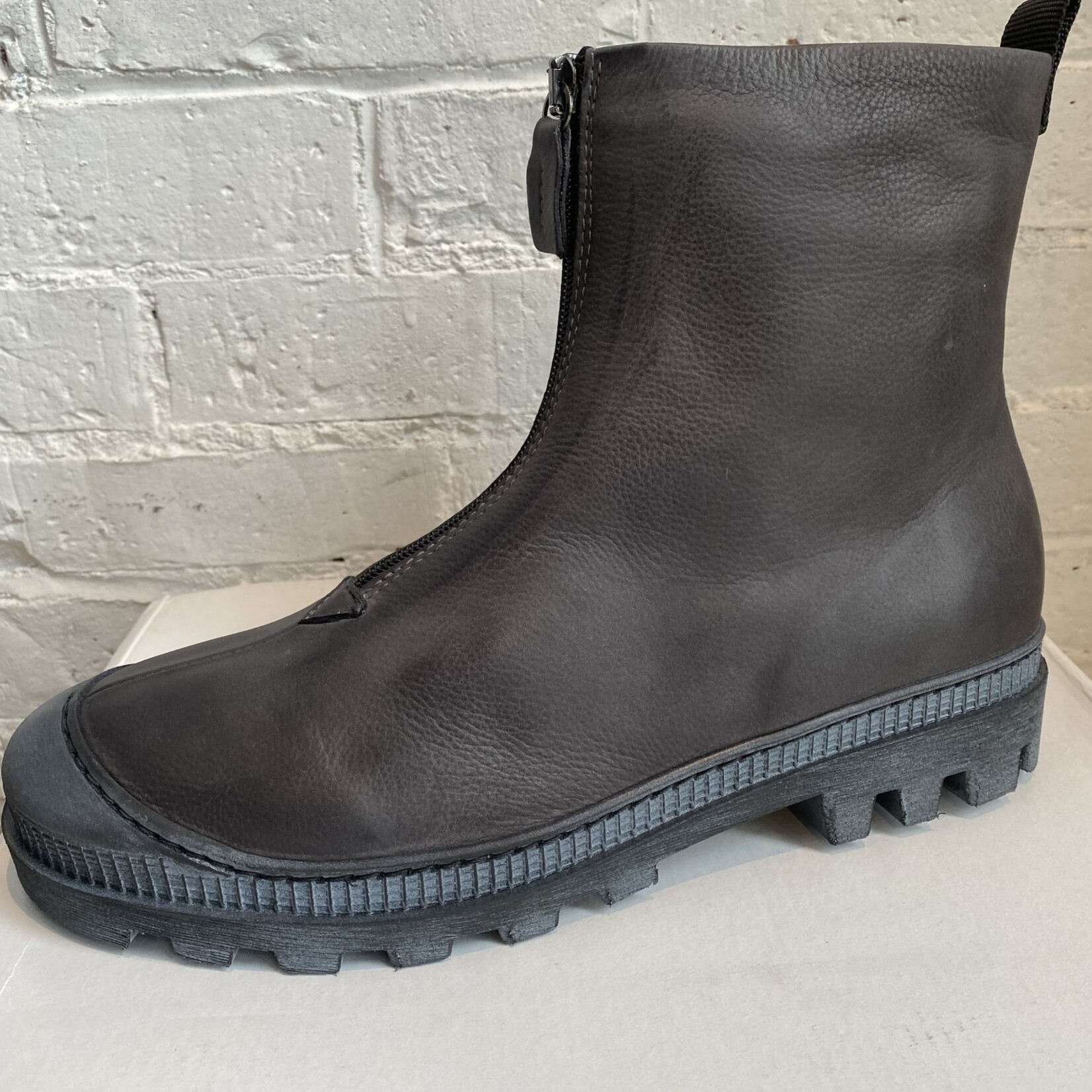 Lofina Lofina:  Zip Front Leather Boot