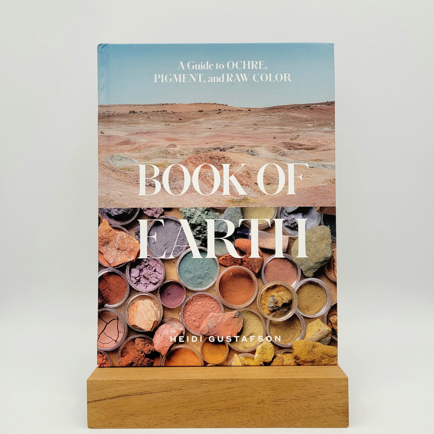 Abrams Book of Earth by Heidi Gustafson