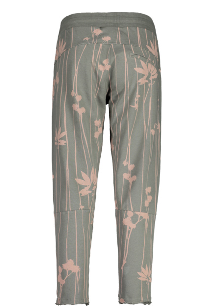 Maloja MehlbeerenM  Organic Cotton Jogger- Salvia Field Flowers - Final Sale: No Returns Or Exchanges