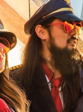 Goodr Mach G - Captain Blunt's Red-Eye