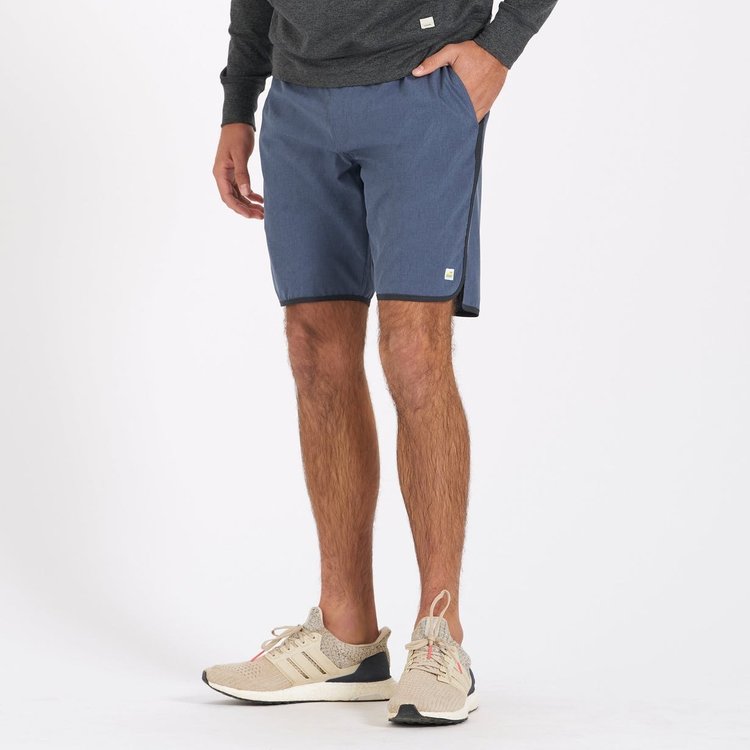 Vuori Banks Short - Azure Linen Texture