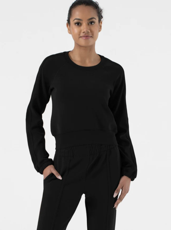 Girlfriend Collective RESET Cropped Long Sleeve at  - Free  Shipping