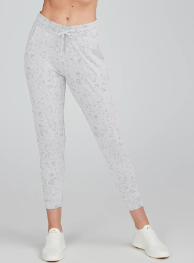 Tasc Varsity Jogger - Light Gray Texture