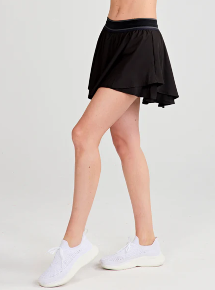 Tasc Play On 15in Skirt - Black