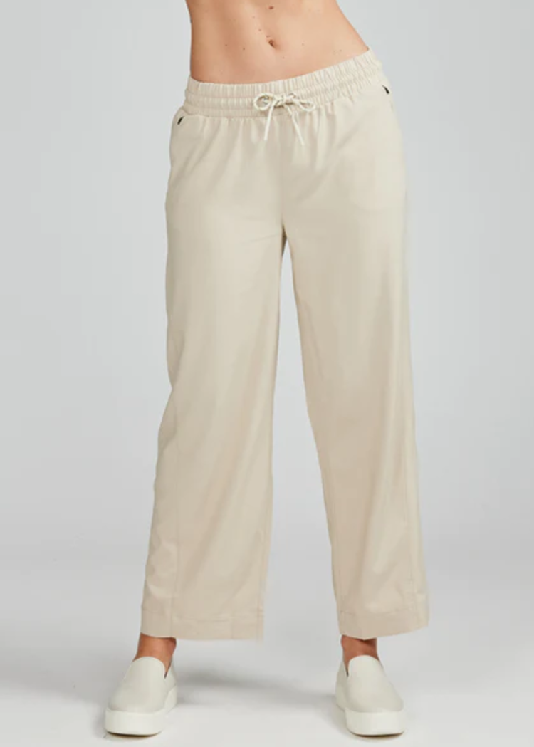 Tasc Weekend Wide Leg Pant 25in - Light Stone