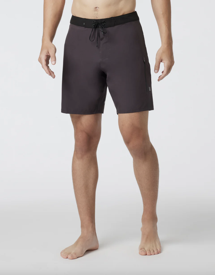 Vuori Infinity Boardshort - Sangria