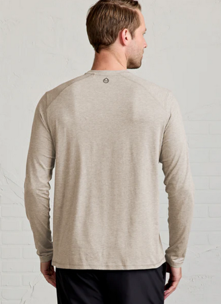 Tasc Carrollton Long Sleeve Fitness - Gray Oak Heather