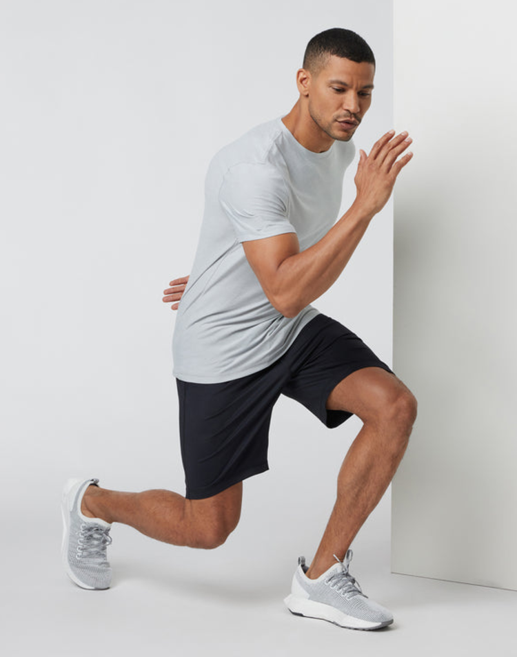 Vuori Sunday Performance Short  8" - Black