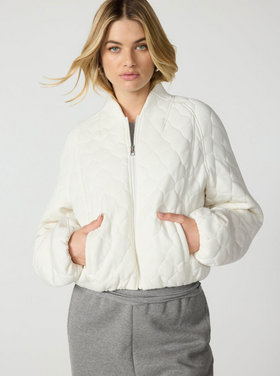 MPG Dreamweave Quilted Jacket - Vanilla