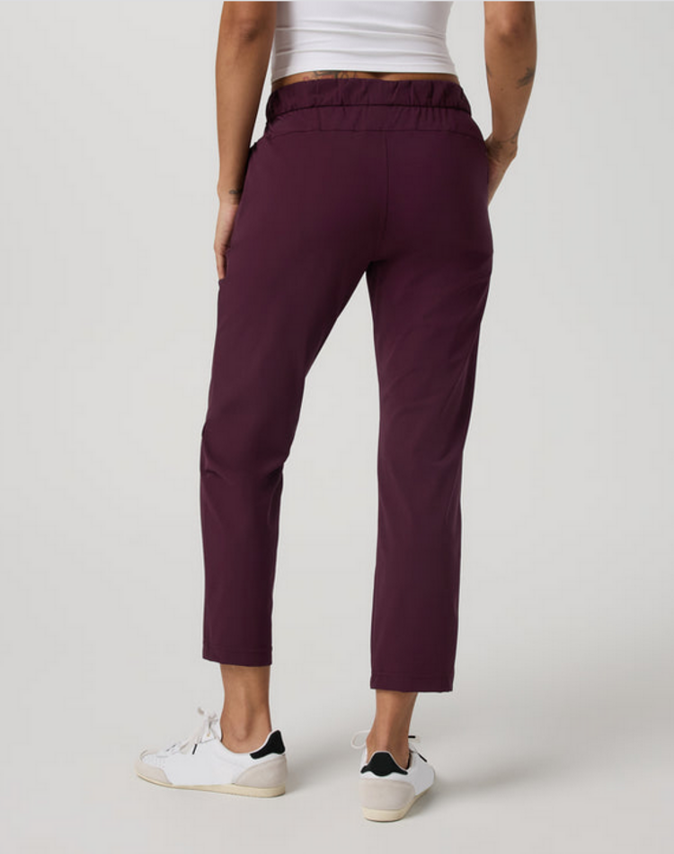 Vuori Miles Ankle Pant - Cerise