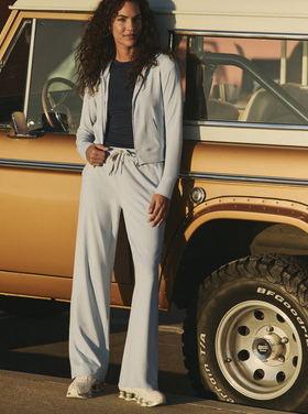 Vuori Halo Essential Wideleg - Soft Sky Heather