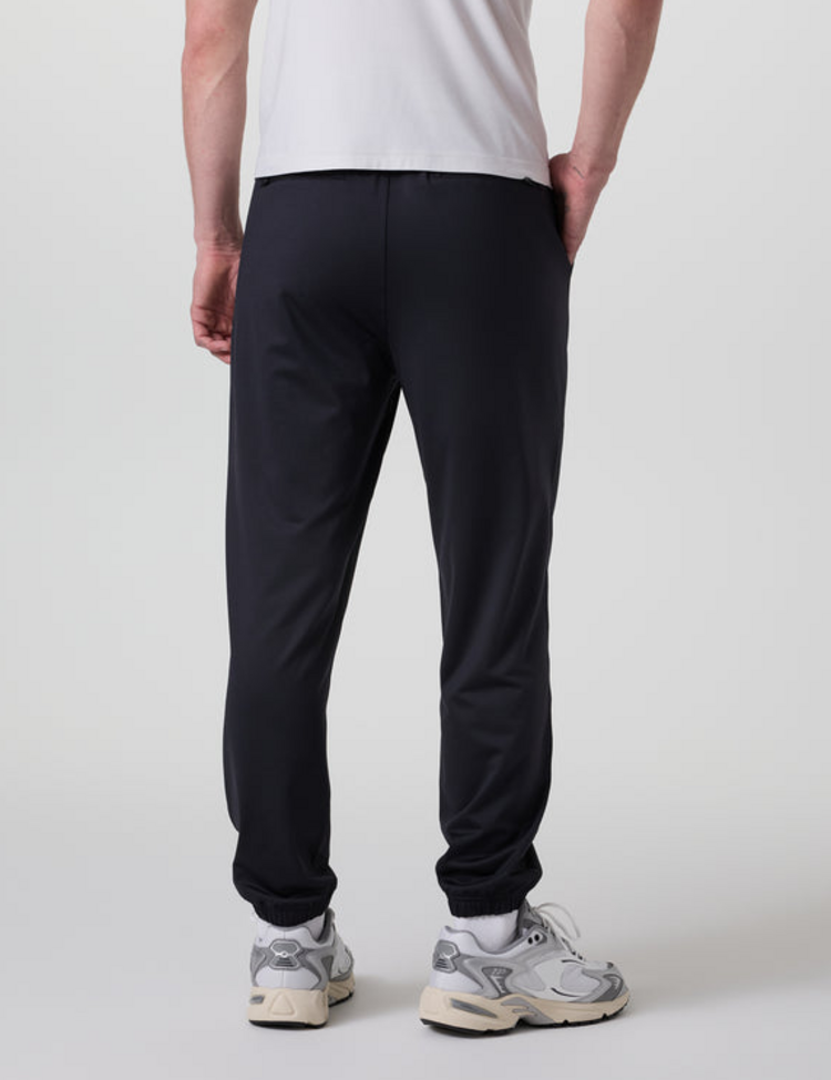 Vuori Sunday Performance Sweat 28" -   Black