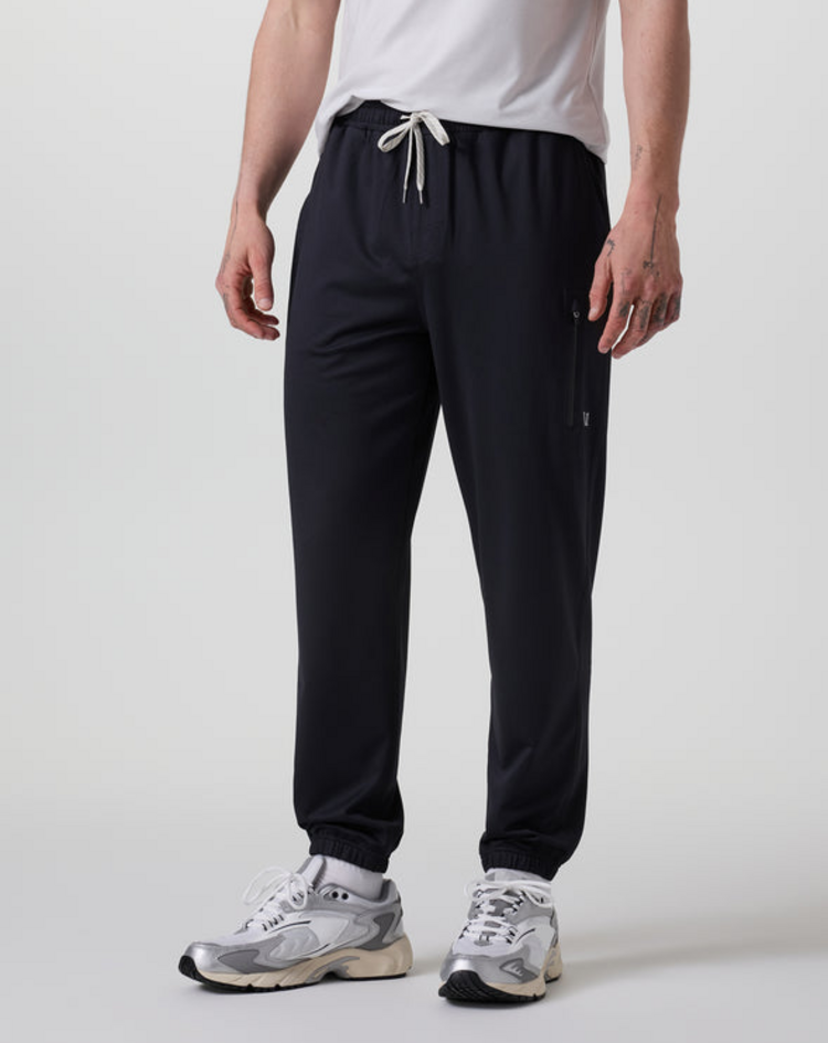 Vuori Sunday Performance Sweat 28" -   Black