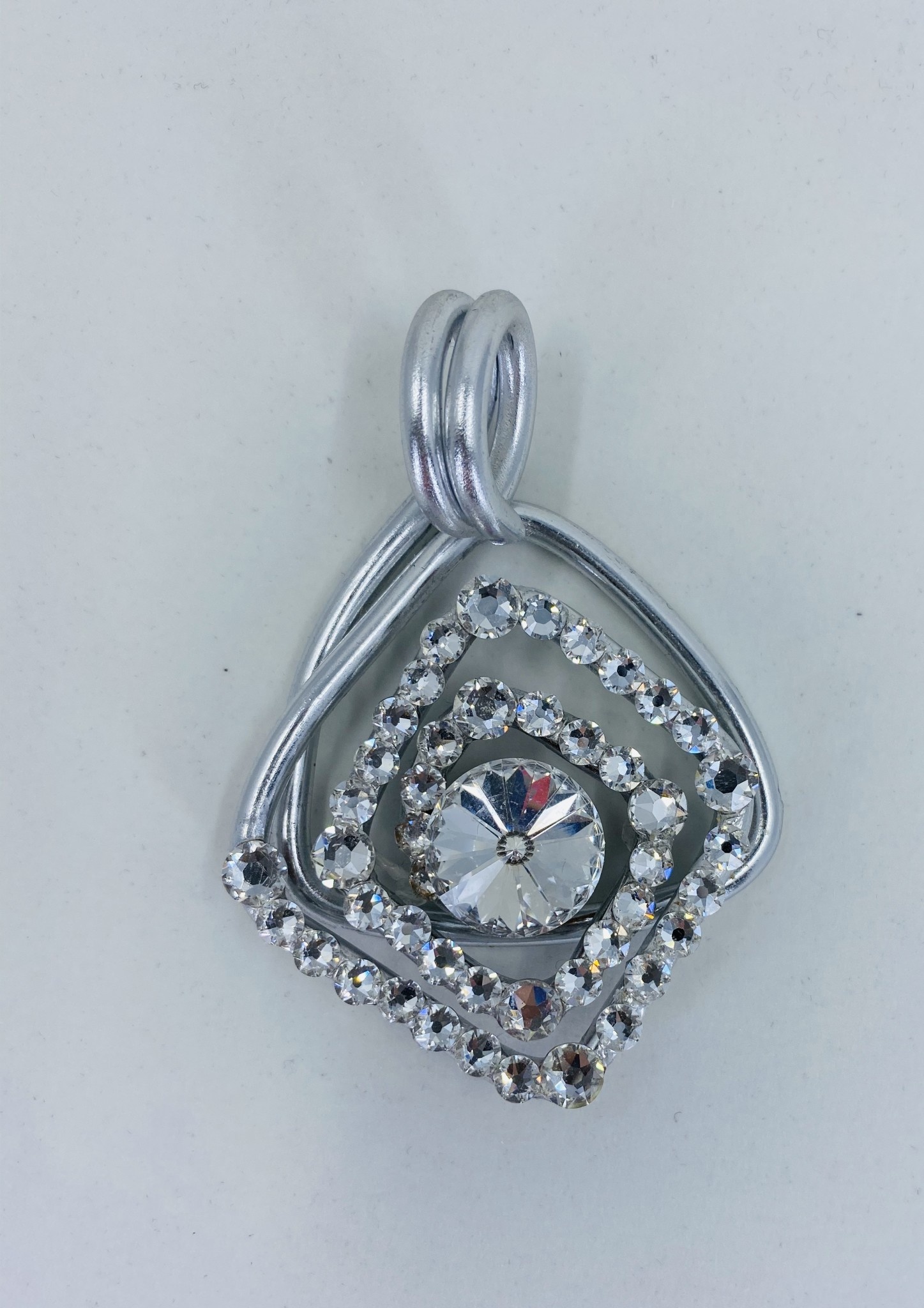 Custom Pendant Bling Bling Sisters