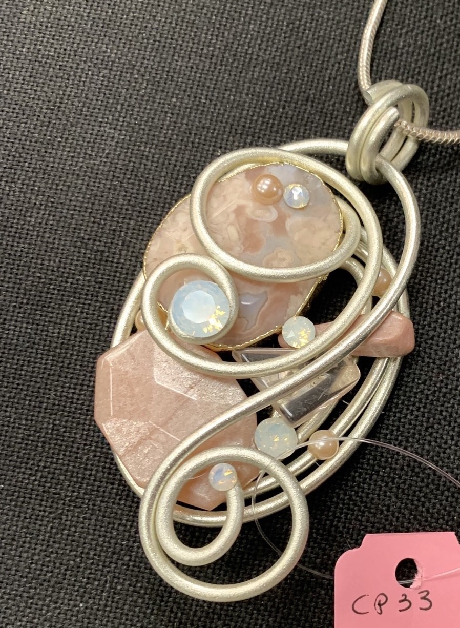 Custom Pendant Bling Bling Sisters