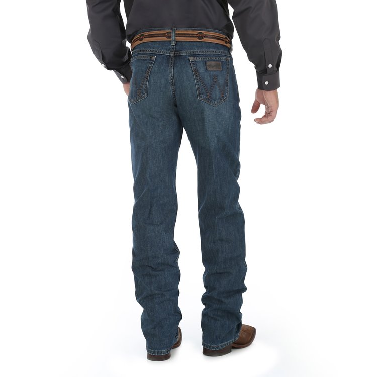 Wrangler 20X 01 Competition Jeans River Wash