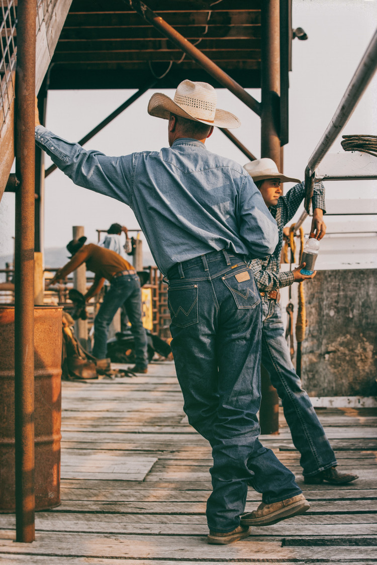 Wrangler Cowboy Cut Denim Shirt Stonewash