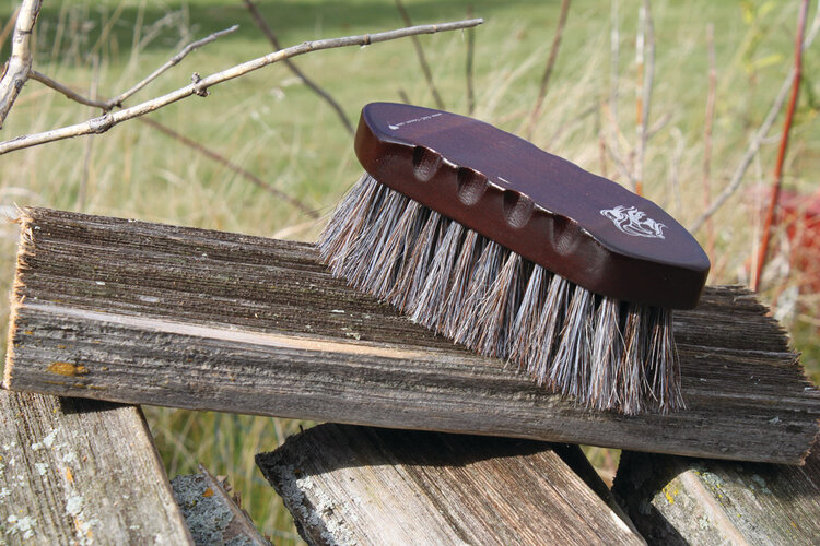 Tail Tamer Wood Small Horse Hair Brush