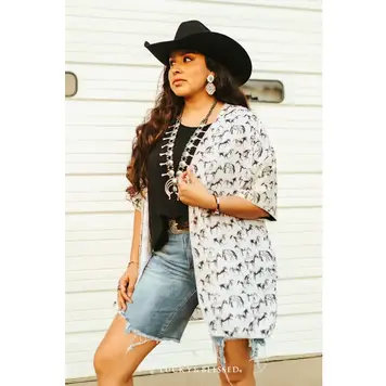 Ivory Running Horse Printed Kimono