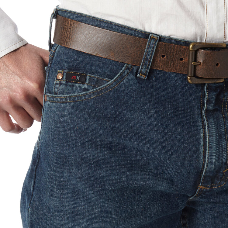 Wrangler 20X 01 Competition Jeans River Wash