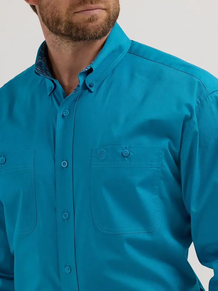 Wrangler George Strait Two Pocket Shirt in Solid Teal