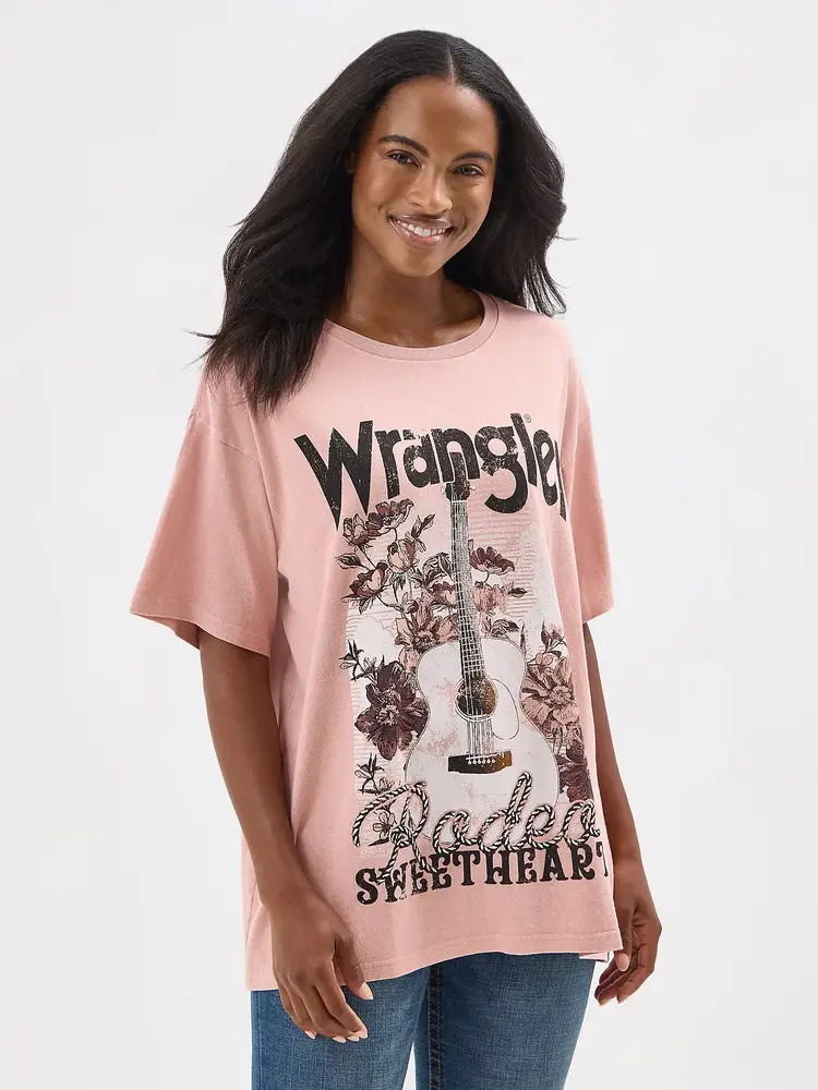 Wrangler Sweetheart Guitar Oversized Tee in Misty Rose
