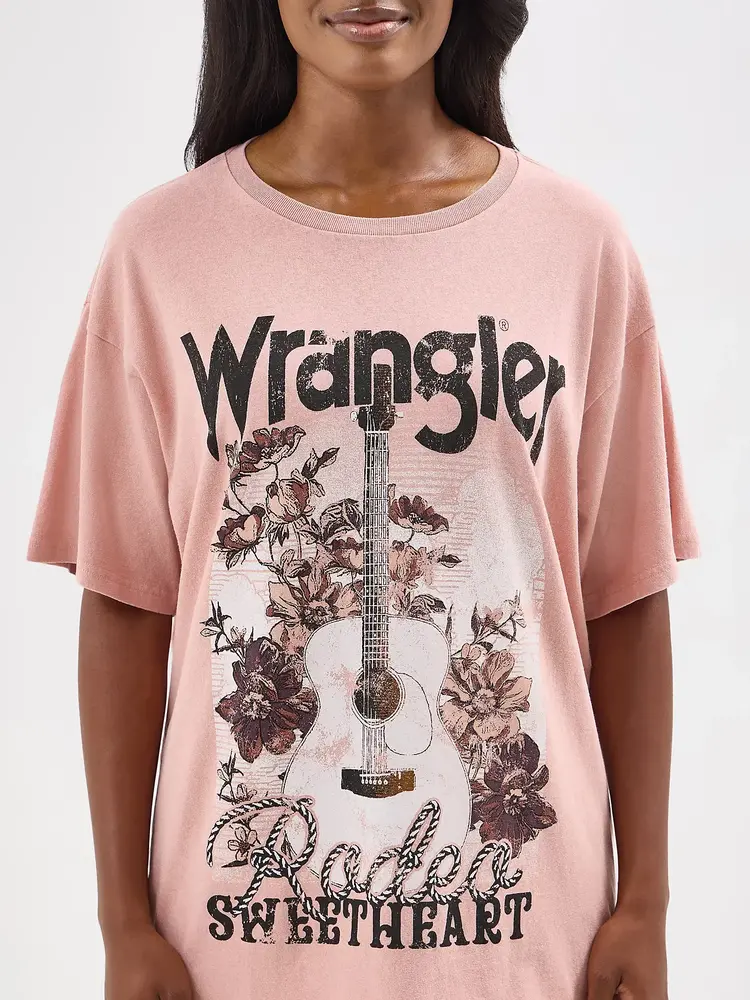 Wrangler Sweetheart Guitar Oversized Tee in Misty Rose