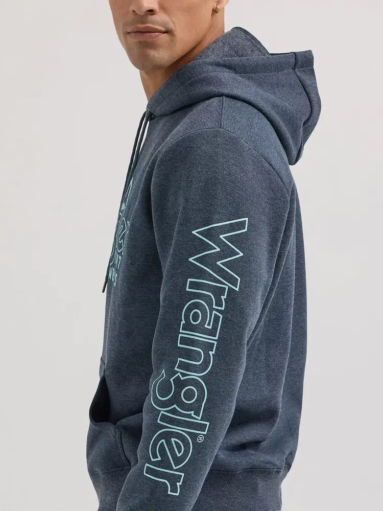 Wrangler Mountain Crest Hoodie in Dark Sapphire
