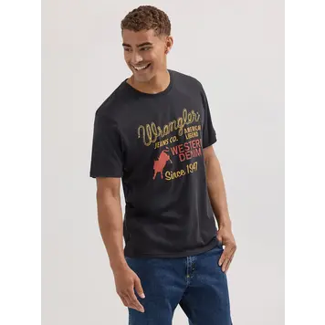 Wrangler Bull Graphic Tee in Washed Black