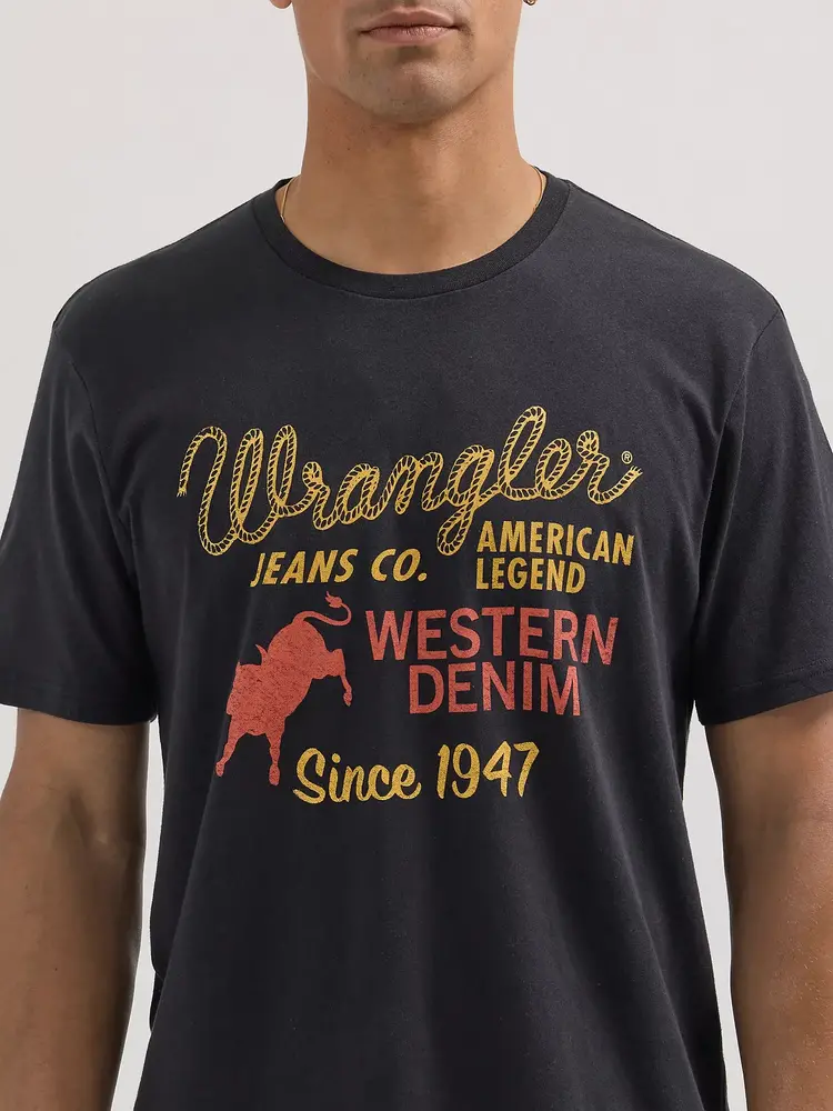 Wrangler Bull Graphic Tee in Washed Black