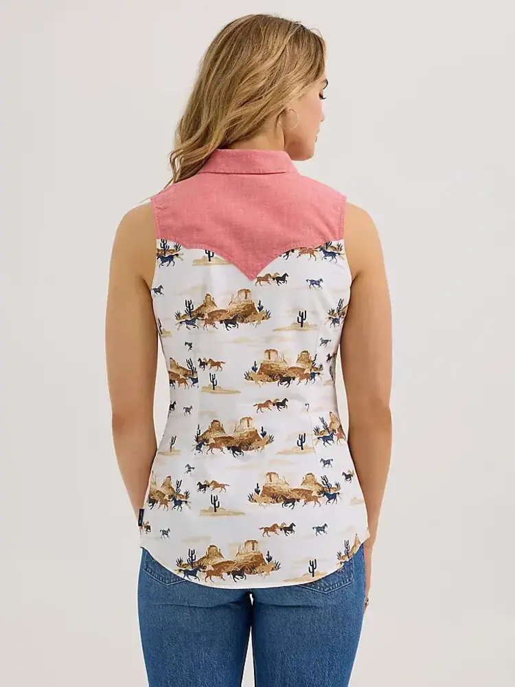 Wrangler Desert Scene Pink