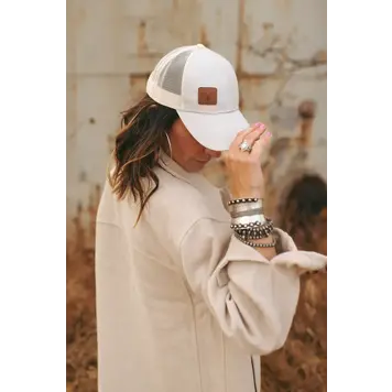 Grazier The Calamity Trucker Hat For Women Ivory