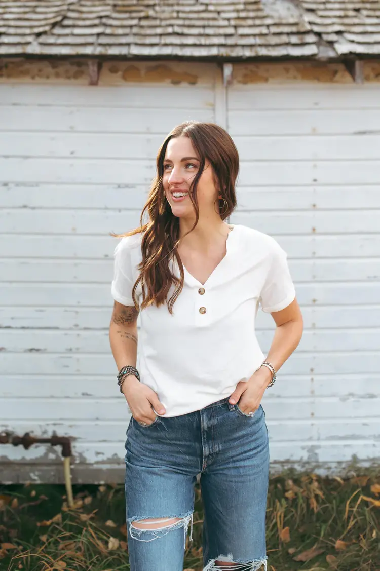 Grazier The Eleen Essential Tee Ivory