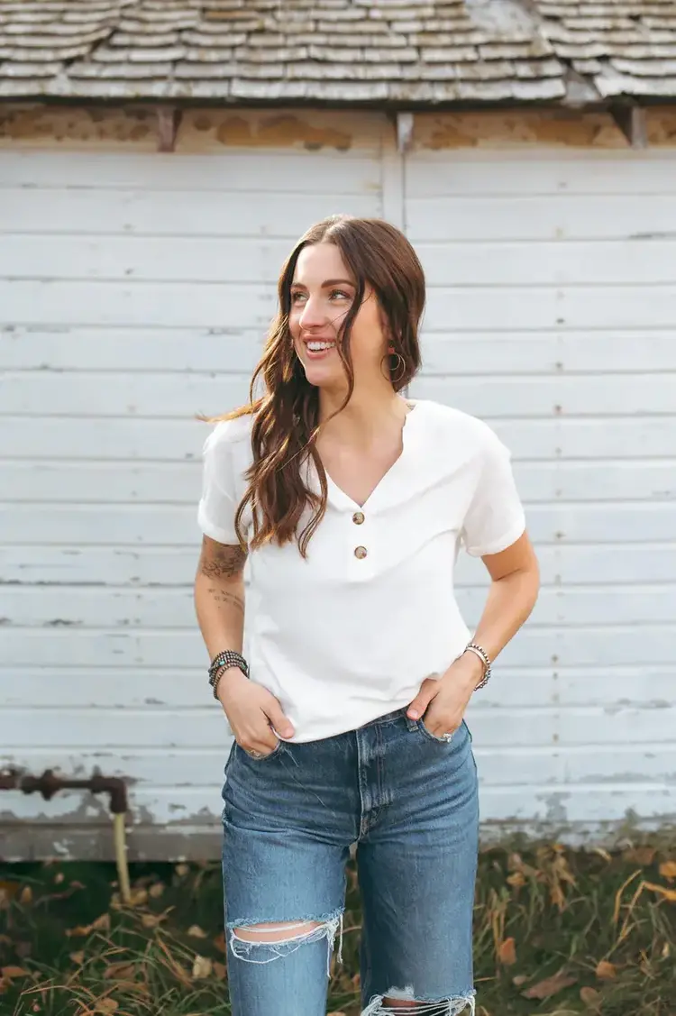 Grazier The Eleen Essential Tee Ivory