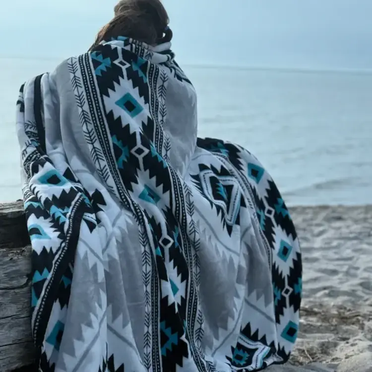 SABE Western White Polar Fleece Blanket 60 x 80