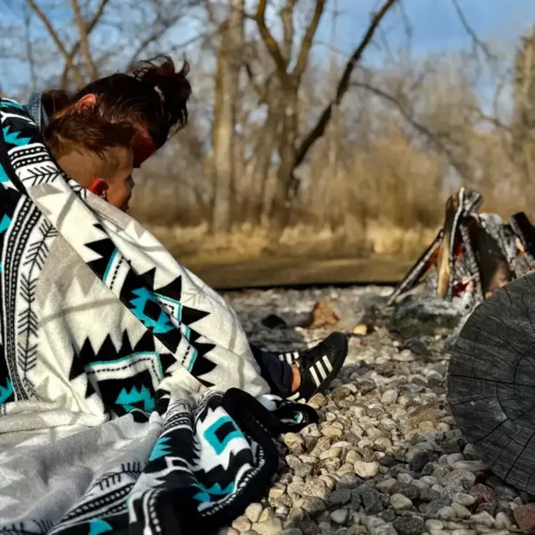 SABE Western White Polar Fleece Blanket 60 x 80