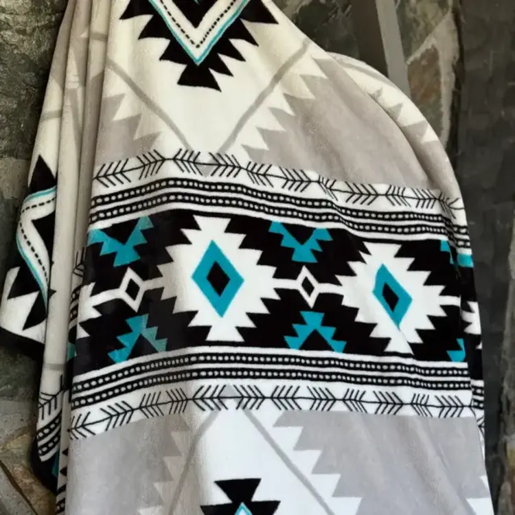 SABE Western White Polar Fleece Blanket 60 x 80