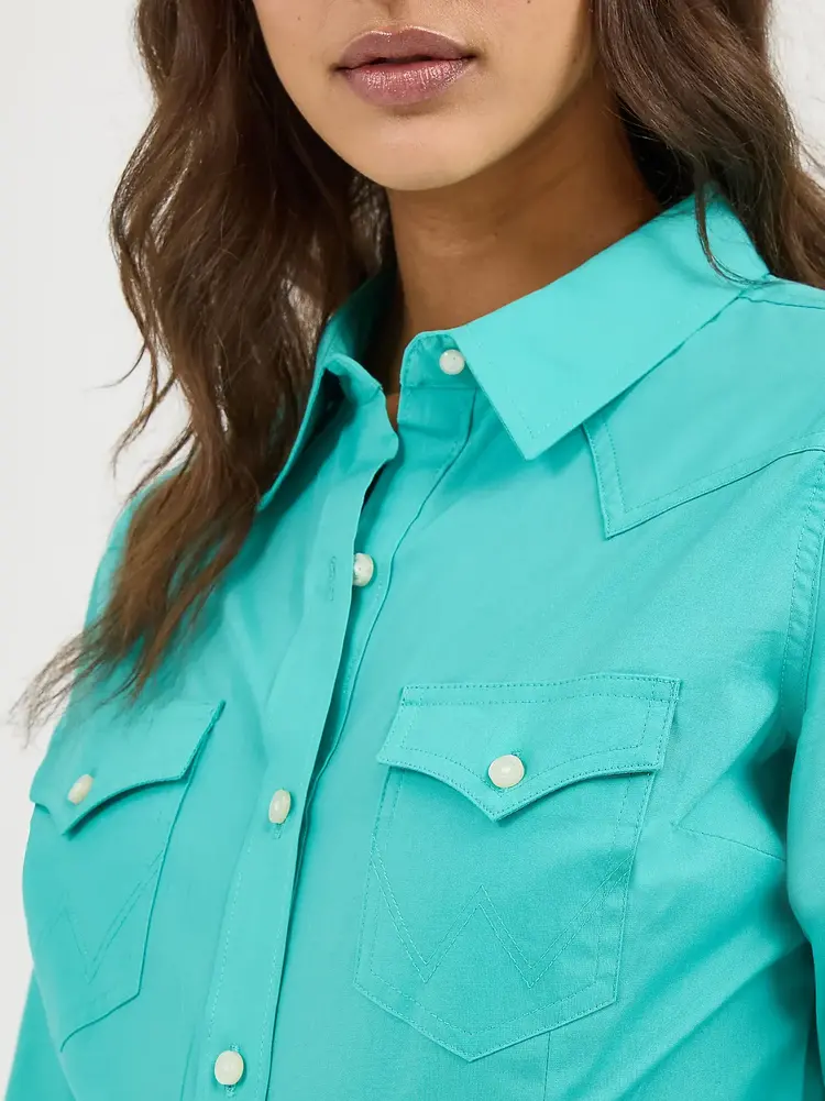 Wrangler Retro Button Down Solid Teal