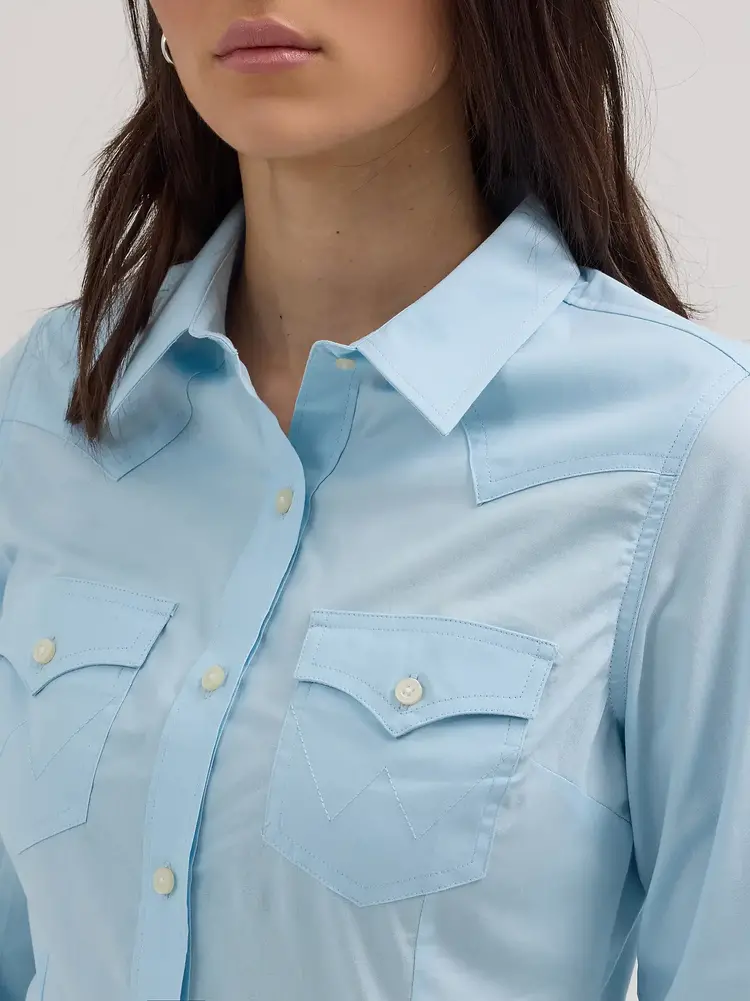 Wrangler Retro Button Down Solid Blue