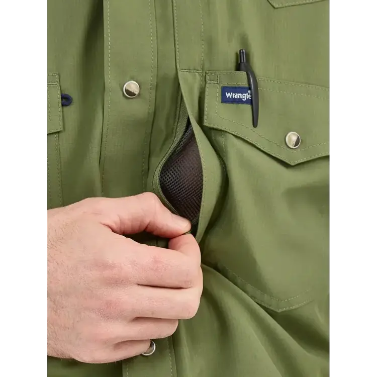 Wrangler Performance Classic Fit Snap Green