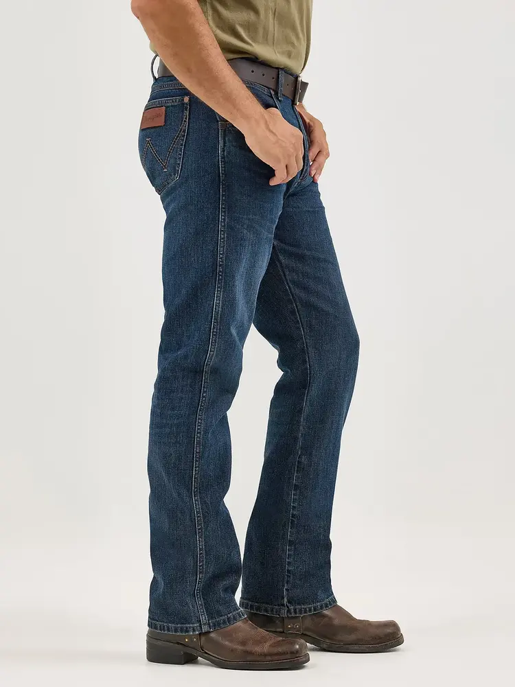 Wrangler Retro Slim Fit Bootcut Oakdale