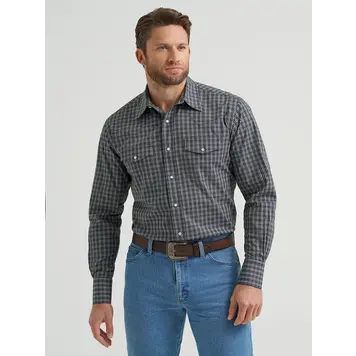 Wrangler Wrinkle Resist Plaid Snap Deep Grey