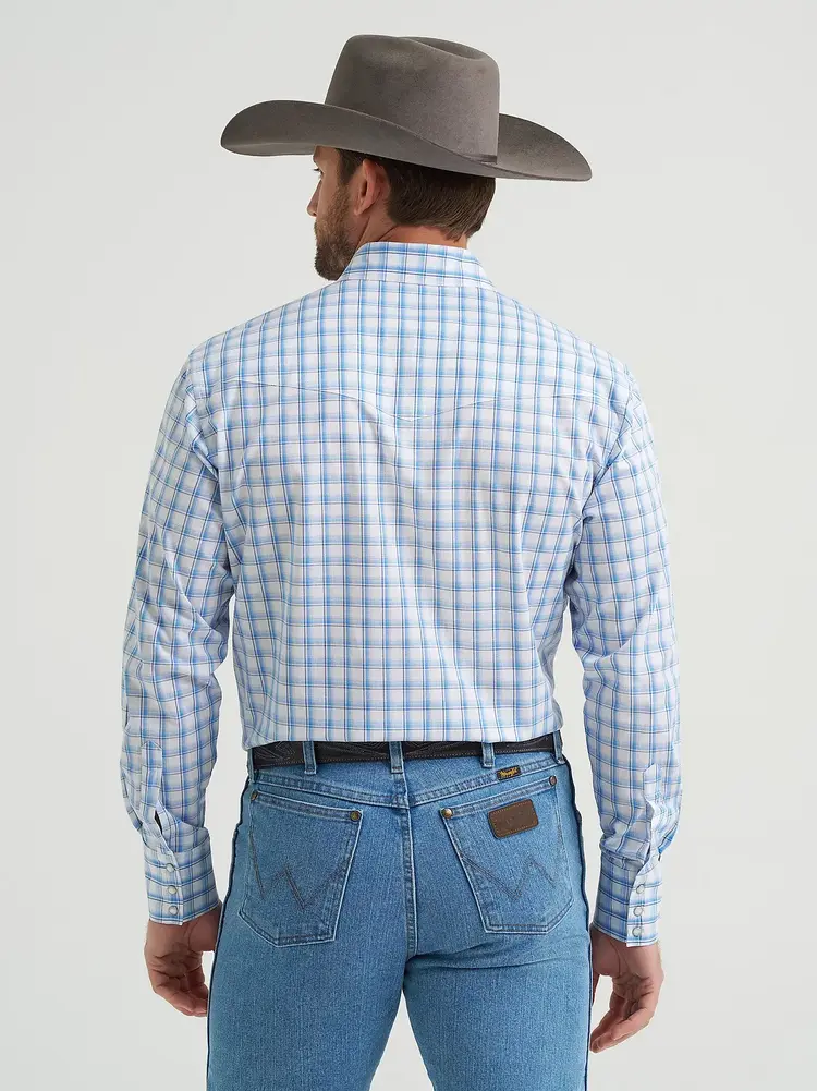Wrangler Wrinkle Resist Plaid Snap True Blue
