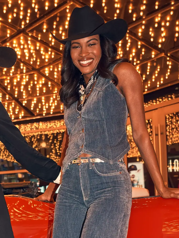 Wrangler Airy Denim Crop Vest Blue