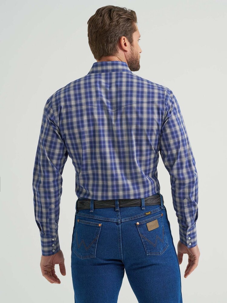 Wrangler Wrinkle Resist Plaid Snap Blue White
