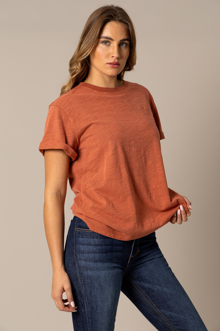 Kimes Ranch Ashley Tee Burnt Red