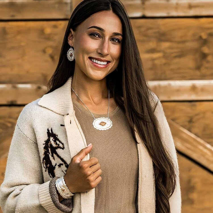 Montana Silversmiths Classic Elegance Bracelet Cuff