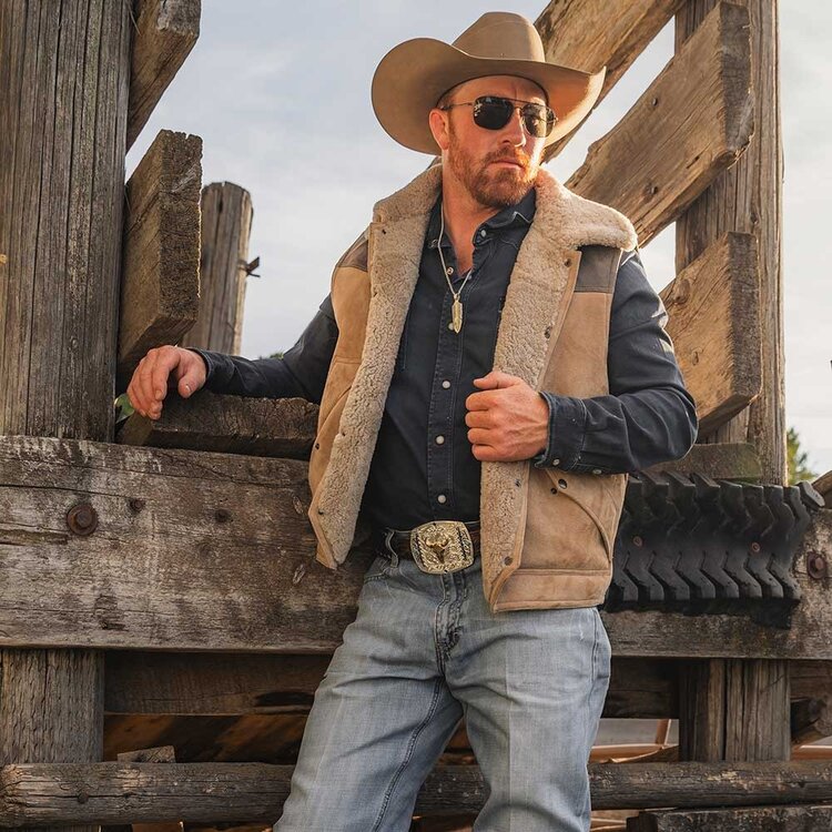 Montana Silversmiths Southwest Scroll Buckle with Buffalo Skull